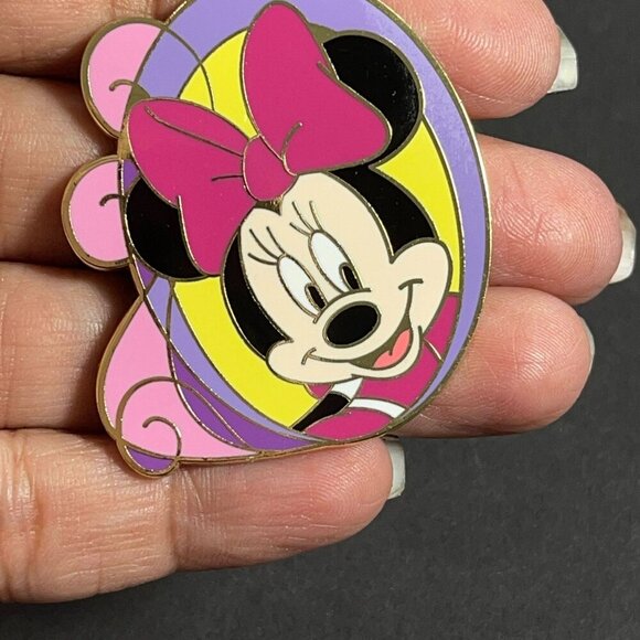 Disney Minnie Mouse Trading Pin Jumbo Hair Bow Badge Lapel Pin Brooch Jewelry - Picture 7 of 12